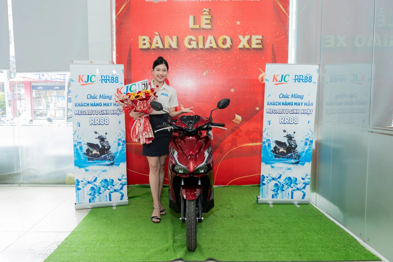 bàn giao xe ariblade megalive rr88 6